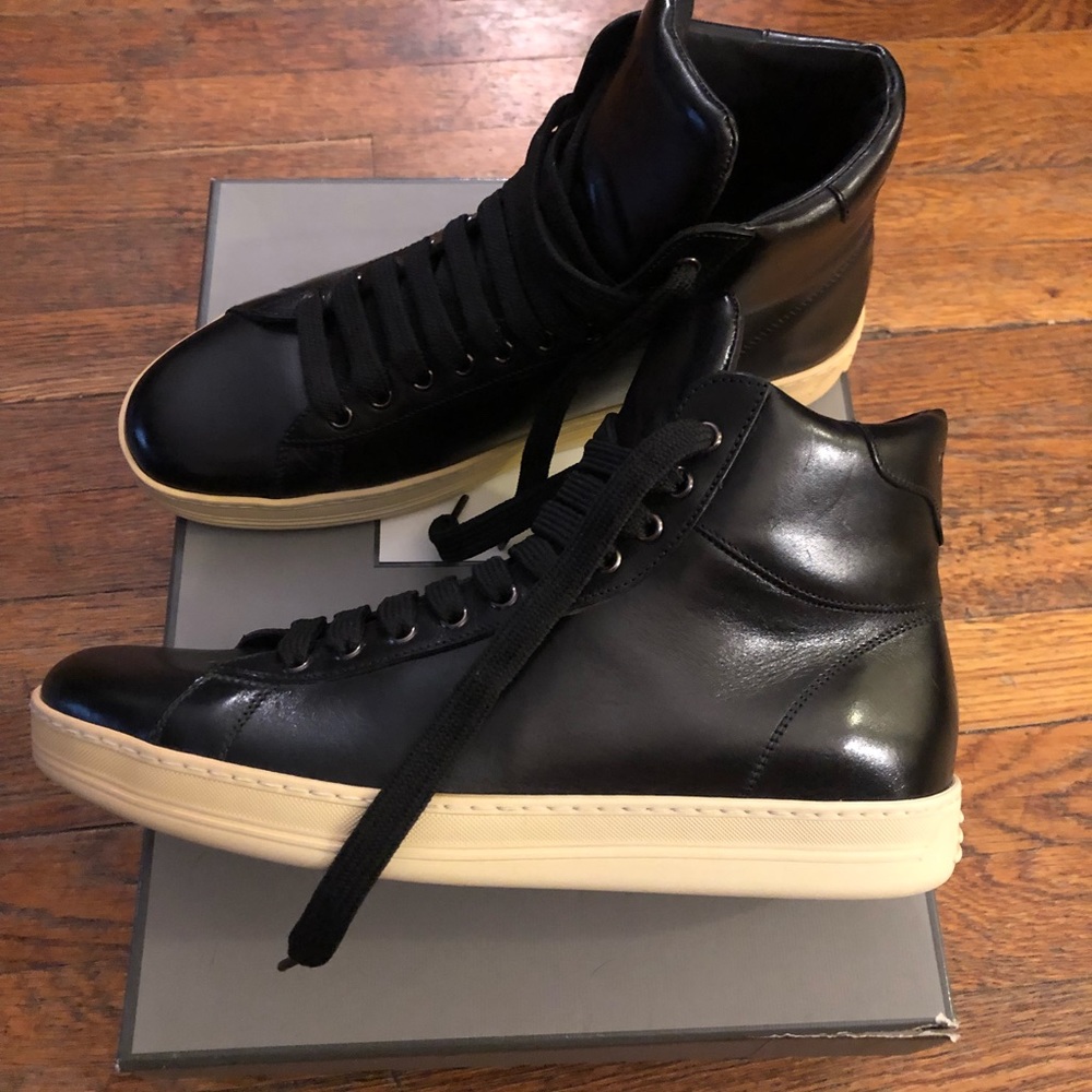 Tom Ford Hi Top Leather Sneakers - Picture 4 of 16